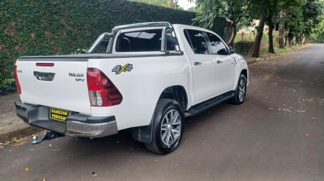 TOYOTA Hilux Caminhonete 2.7 16V 4P SRV FLEX 4X4  CABINE DUPLA AUTOM�TICO, Foto 6