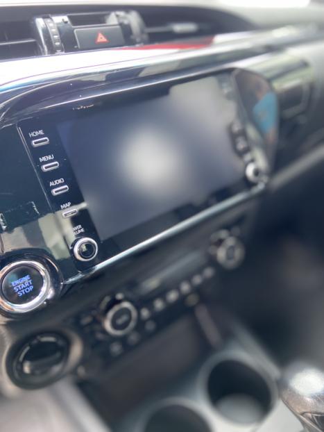 TOYOTA Hilux Caminhonete 2.8 16V SRX 50 ANOS 4X4 TURBO DIESEL CABINE DUPLA AUTOM�TICO, Foto 2