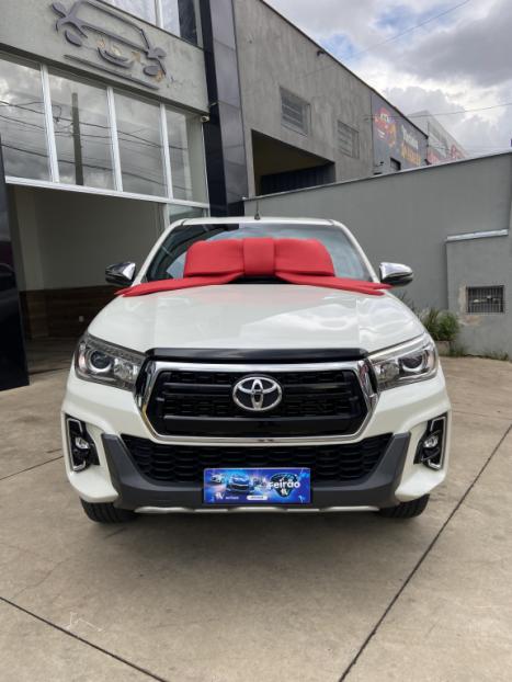TOYOTA Hilux Caminhonete 2.8 16V SRX 50 ANOS 4X4 TURBO DIESEL CABINE DUPLA AUTOM�TICO, Foto 6