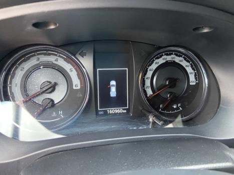 TOYOTA Hilux Caminhonete 2.8 16V SRX 50 ANOS 4X4 TURBO DIESEL CABINE DUPLA AUTOM�TICO, Foto 12