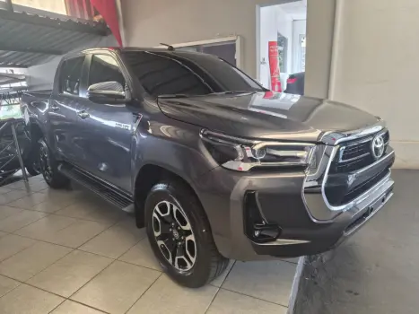 TOYOTA Hilux Caminhonete 2.8 16V SRV 4X4 DIESEL CABINE DUPLA AUTOM�TICO, Foto 3