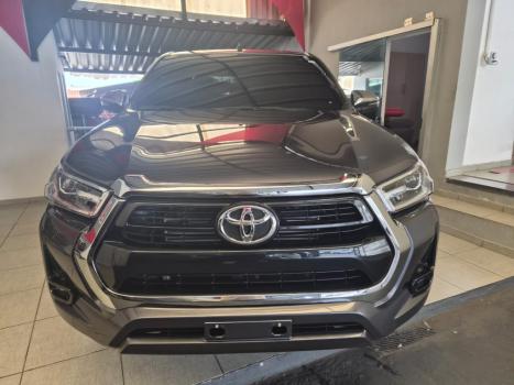 TOYOTA Hilux Caminhonete 2.8 16V SRV 4X4 DIESEL CABINE DUPLA AUTOM�TICO, Foto 4