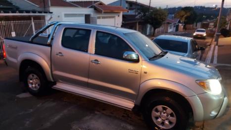 TOYOTA Hilux Caminhonete 3.0 16V 4P 4X4 SRV TURBO DIESEL CABINE DUPLA AUTOM�TICO, Foto 2