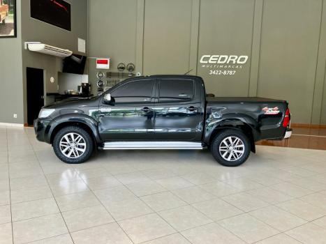 TOYOTA Hilux Caminhonete 3.0 16V 4P 4X4 SRV TURBO DIESEL CABINE DUPLA AUTOM�TICO, Foto 2