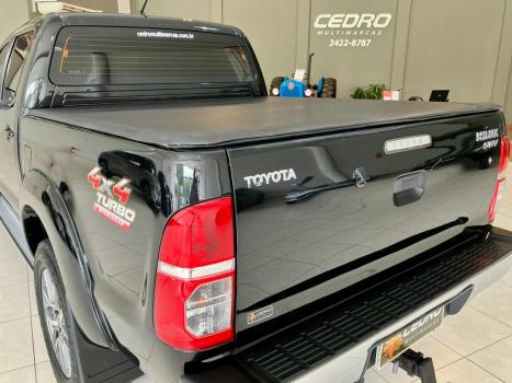 TOYOTA Hilux Caminhonete 3.0 16V 4P 4X4 SRV TURBO DIESEL CABINE DUPLA AUTOM�TICO, Foto 22