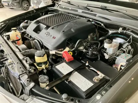 TOYOTA Hilux Caminhonete 3.0 16V 4P 4X4 SRV TURBO DIESEL CABINE DUPLA AUTOM�TICO, Foto 43