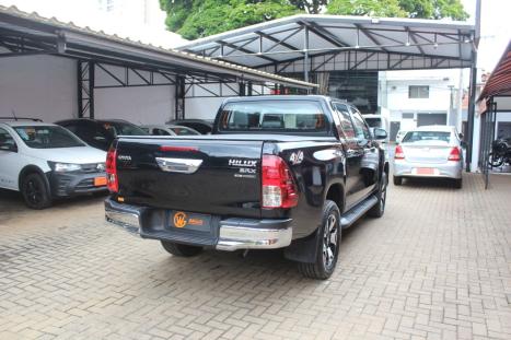 TOYOTA Hilux Caminhonete 2.8 16V SRX 50 ANOS 4X4 TURBO DIESEL CABINE DUPLA AUTOM�TICO, Foto 7