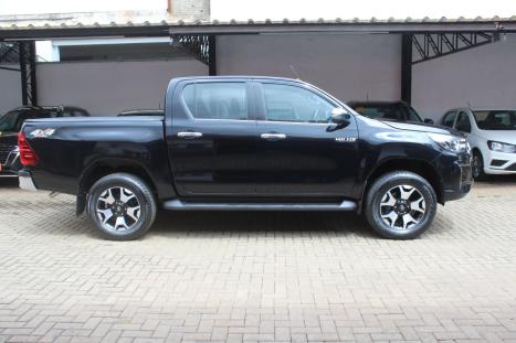 TOYOTA Hilux Caminhonete 2.8 16V SRX 50 ANOS 4X4 TURBO DIESEL CABINE DUPLA AUTOM�TICO, Foto 13