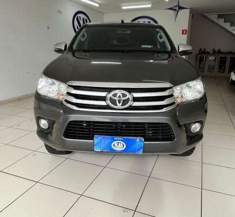 TOYOTA Hilux Caminhonete 2.8 16V SRV 4X4 DIESEL CABINE DUPLA AUTOM�TICO, Foto 3