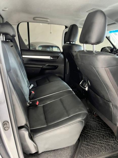 TOYOTA Hilux Caminhonete 2.8 16V SRV 4X4 DIESEL CABINE DUPLA AUTOM�TICO, Foto 10