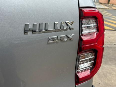 TOYOTA Hilux Caminhonete 2.8 16V SRX 4X4 TURBO DIESEL CABINE DUPLA AUTOM�TICO, Foto 12