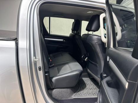 TOYOTA Hilux Caminhonete 2.8 16V SRX 4X4 TURBO DIESEL CABINE DUPLA AUTOM�TICO, Foto 15