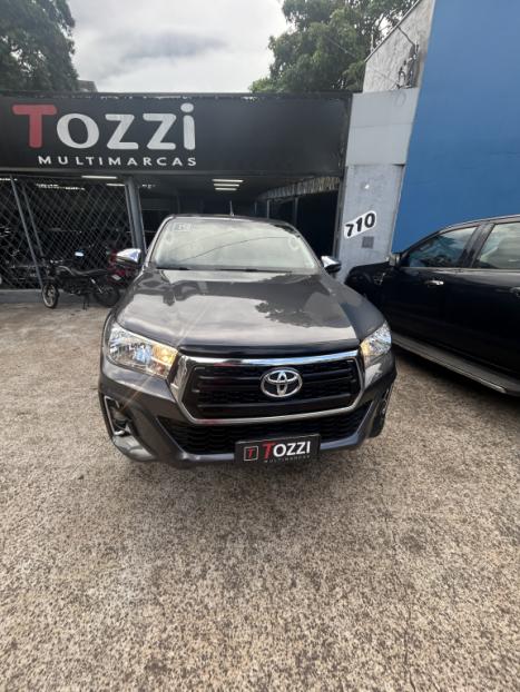 TOYOTA Hilux Caminhonete 2.7 16V 4P SRV FLEX CABINE DUPLA AUTOM�TICO, Foto 2