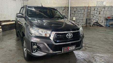 TOYOTA Hilux Caminhonete 2.7 16V 4P SRV FLEX CABINE DUPLA AUTOM�TICO, Foto 1