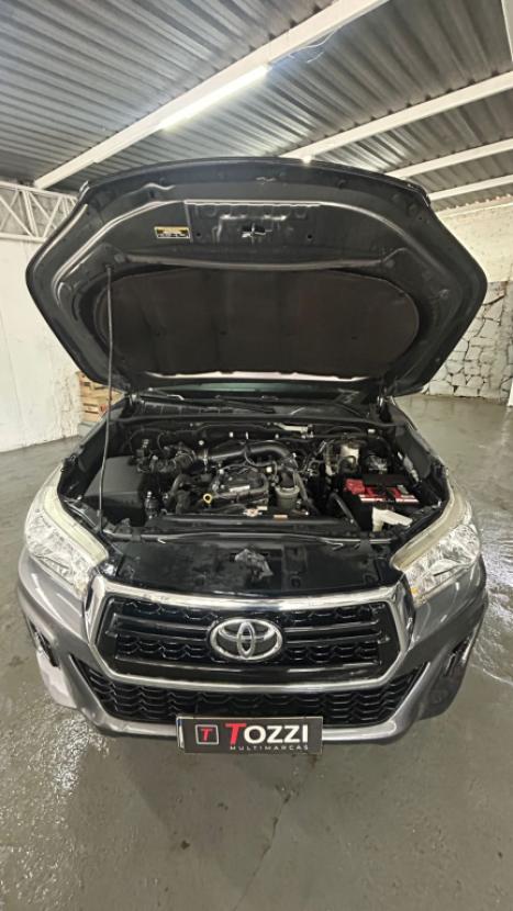 TOYOTA Hilux Caminhonete 2.7 16V 4P SRV FLEX CABINE DUPLA AUTOM�TICO, Foto 8