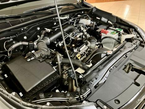 TOYOTA Hilux Caminhonete 2.7 16V 4P SRV FLEX 4X4  CABINE DUPLA AUTOM�TICO, Foto 37