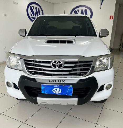 TOYOTA Hilux Caminhonete 3.0 4P 4X4 SRV TURBO DIESEL CABINE DUPLA, Foto 3