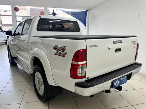 TOYOTA Hilux Caminhonete 3.0 4P 4X4 SRV TURBO DIESEL CABINE DUPLA, Foto 6