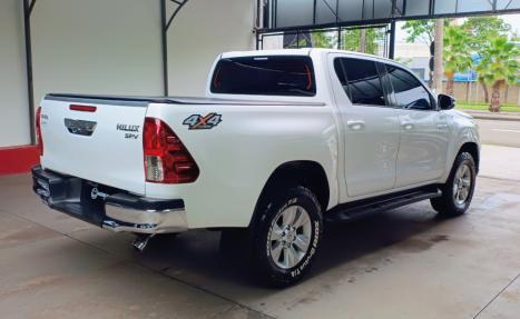TOYOTA Hilux Caminhonete 2.8 16V SRV 4X4 DIESEL CABINE DUPLA AUTOM�TICO, Foto 6