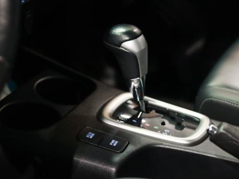 TOYOTA Hilux Caminhonete 2.8 16V SRX 4X4 DIESEL CABINE DUPLA AUTOM�TICO, Foto 19