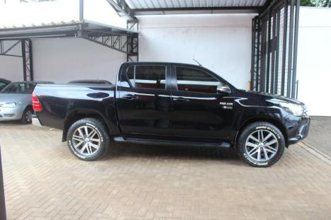TOYOTA Hilux Caminhonete 2.8 16V SRV 4X4 DIESEL CABINE DUPLA AUTOM�TICO, Foto 13