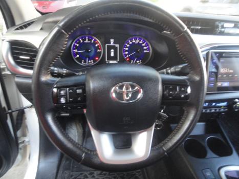 TOYOTA Hilux Caminhonete 2.7 16V 4P SRV FLEX CABINE DUPLA AUTOM�TICO, Foto 9