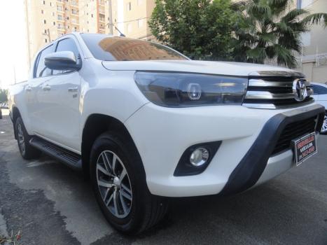 TOYOTA Hilux Caminhonete 2.7 16V 4P SRV FLEX CABINE DUPLA AUTOM�TICO, Foto 2