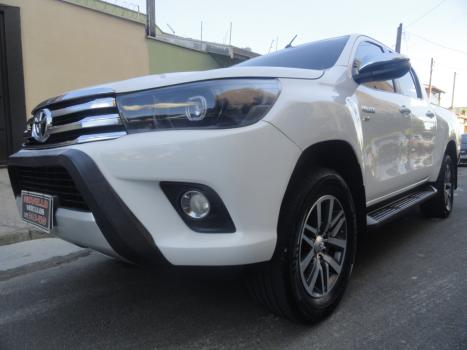 TOYOTA Hilux Caminhonete 2.7 16V 4P SRV FLEX CABINE DUPLA AUTOM�TICO, Foto 4