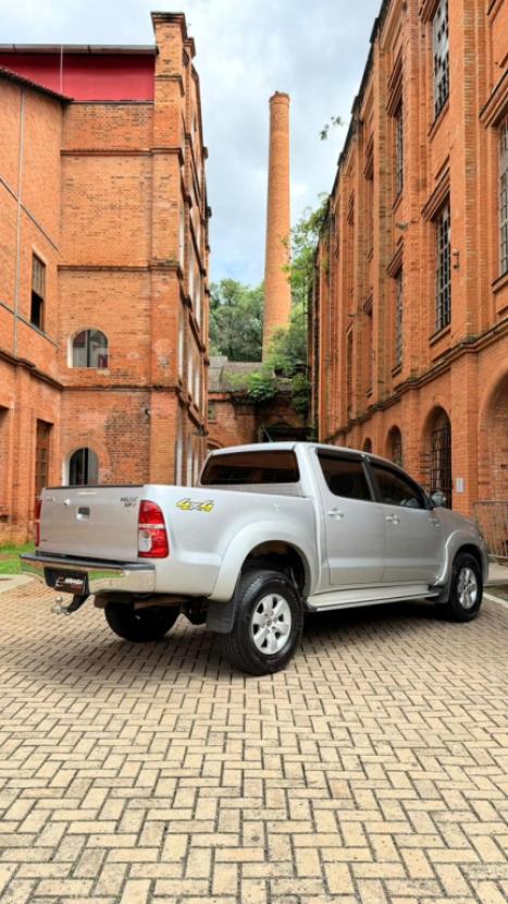 TOYOTA Hilux Caminhonete 2.7 16V 4P SRV FLEX 4X4  CABINE DUPLA AUTOM�TICO, Foto 3