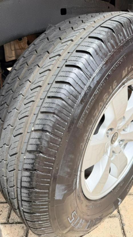 TOYOTA Hilux Caminhonete 2.7 16V 4P SRV FLEX 4X4  CABINE DUPLA AUTOM�TICO, Foto 10