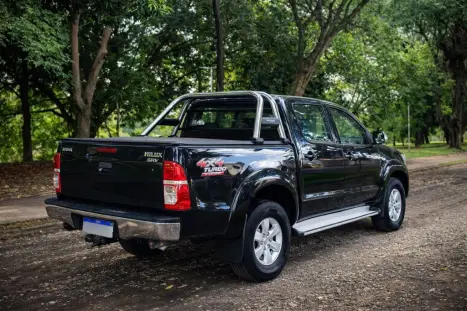 TOYOTA Hilux Caminhonete 3.0 16V 4P 4X4 SRV TURBO DIESEL CABINE DUPLA AUTOM�TICO, Foto 2