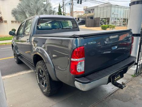 TOYOTA Hilux Caminhonete 3.0 4P 4X4 SRV TURBO DIESEL TOP CABINE DUPLA AUTOM�TICO, Foto 4