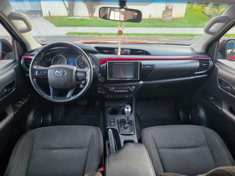 TOYOTA Hilux Caminhonete 2.8 16V 4P SR 4X4 DIESEL CHALLENGE CABINE DUPLA AUTOM�TICO, Foto 6
