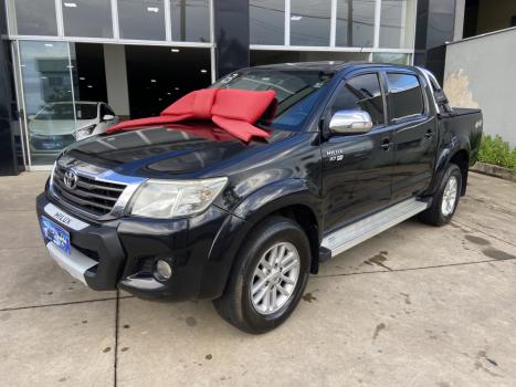 TOYOTA Hilux Caminhonete 2.7 16V 4P SRV FLEX CABINE DUPLA AUTOM�TICO, Foto 2