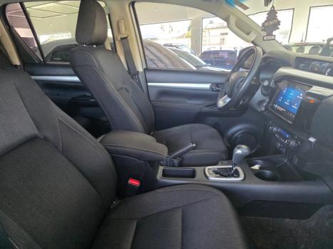 TOYOTA Hilux Caminhonete 2.8 16V 4P SR 4X4 DIESEL CABINE DUPLA AUTOM�TICO, Foto 6