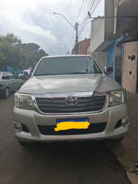 TOYOTA Hilux Caminhonete 2.7 16V 4P SR CABINE DUPLA AUTOM�TICO, Foto 1