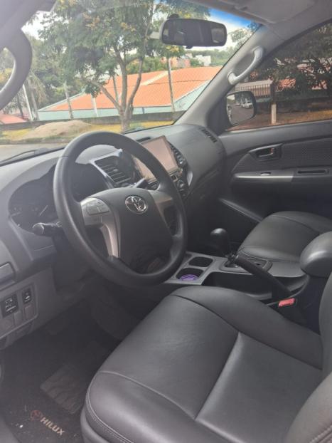 TOYOTA Hilux Caminhonete 2.7 16V 4P SR CABINE DUPLA AUTOM�TICO, Foto 6