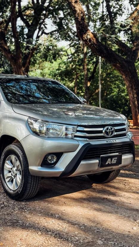 TOYOTA Hilux Caminhonete 2.8 16V SRV 4X4 DIESEL CABINE DUPLA AUTOM�TICO, Foto 5