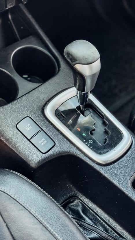 TOYOTA Hilux Caminhonete 2.8 16V SRV 4X4 DIESEL CABINE DUPLA AUTOM�TICO, Foto 9