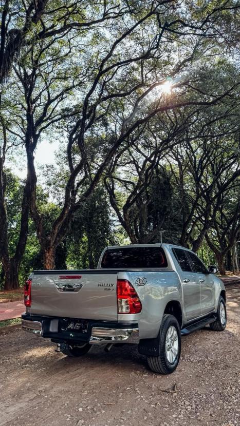 TOYOTA Hilux Caminhonete 2.8 16V SRV 4X4 DIESEL CABINE DUPLA AUTOM�TICO, Foto 15