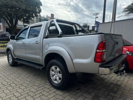 TOYOTA Hilux Caminhonete 2.7 16V 4P DX CABINE DUPLA, Foto 3