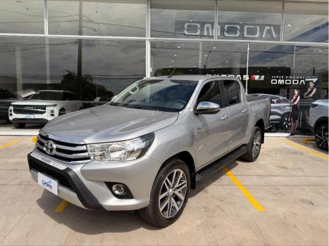 TOYOTA Hilux Caminhonete 2.7 16V 4P SRV FLEX 4X4  CABINE DUPLA AUTOM�TICO, Foto 1