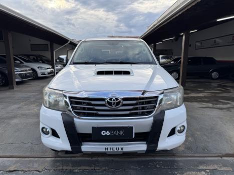 TOYOTA Hilux Caminhonete 3.0 4P 4X4 SRV TURBO DIESEL CABINE DUPLA AUTOM�TICO, Foto 1