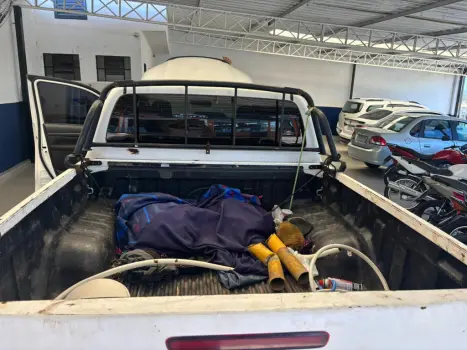 TOYOTA Hilux Caminhonete 2.8 4P 4X4 DIESEL CABINE DUPLA, Foto 13