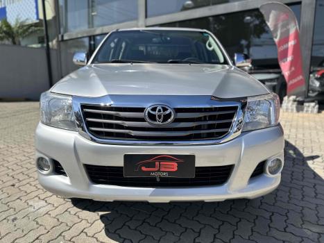 TOYOTA Hilux Caminhonete 2.7 16V 4P SRV FLEX 4X4  CABINE DUPLA AUTOM�TICO, Foto 1
