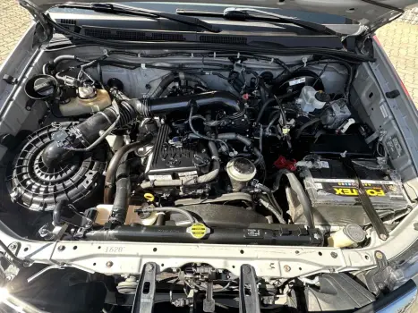 TOYOTA Hilux Caminhonete 2.7 16V 4P SRV FLEX 4X4  CABINE DUPLA AUTOM�TICO, Foto 8