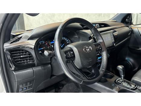 TOYOTA Hilux Caminhonete , Foto 13