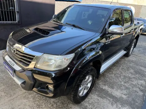 TOYOTA Hilux Caminhonete 3.0 4P 4X4 SRV TURBO DIESEL TOP CABINE DUPLA AUTOM�TICO, Foto 1