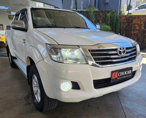 TOYOTA Hilux Caminhonete 2.7 16V 4P SRV FLEX 4X4  CABINE DUPLA AUTOM�TICO, Foto 1