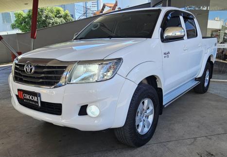 TOYOTA Hilux Caminhonete 2.7 16V 4P SRV FLEX 4X4  CABINE DUPLA AUTOM�TICO, Foto 3